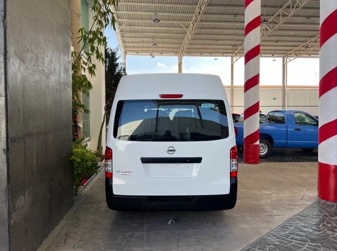 NISSAN URVAN 2022 - Image 7