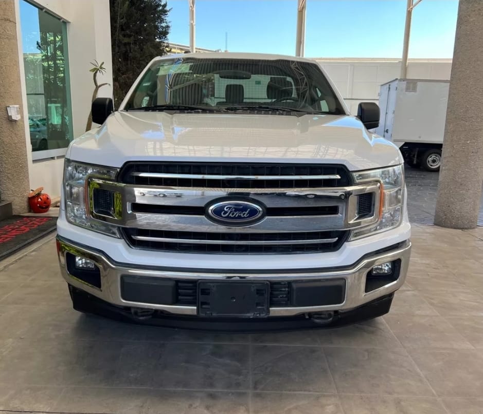 FORD LOBO XLT