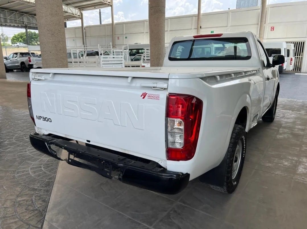 NISSAN NP300 2018 - Image 4