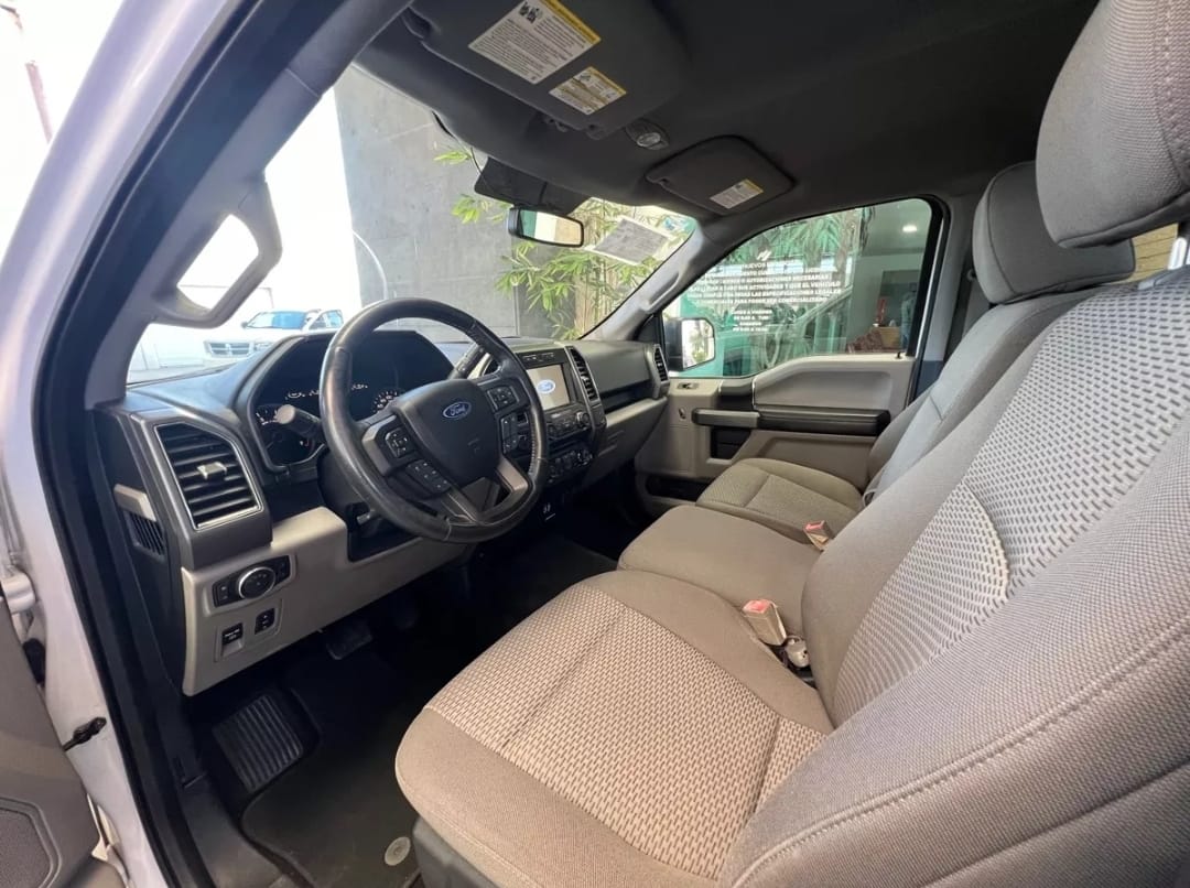 FORD LOBO XLT - Image 7