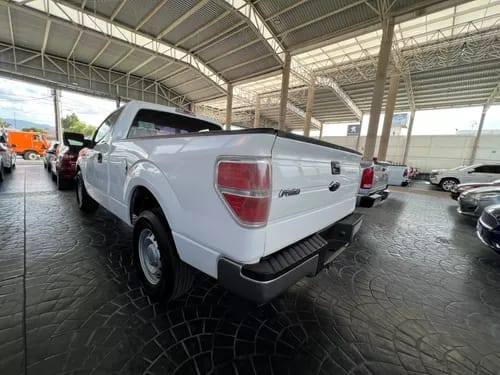 FORD F-150 - Image 2