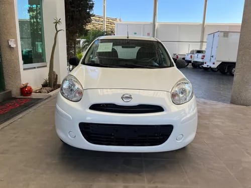 NISSAN MARCH 2017