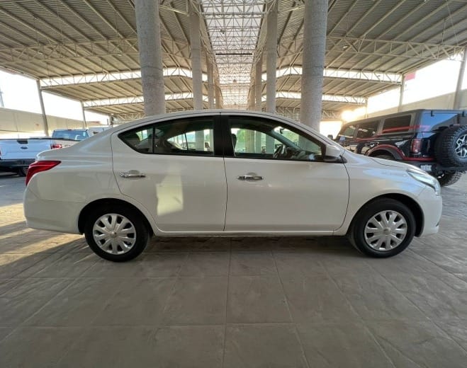 NISSAN VERSA 2019 - Image 5