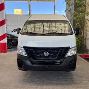 NISSAN URVAN 2022