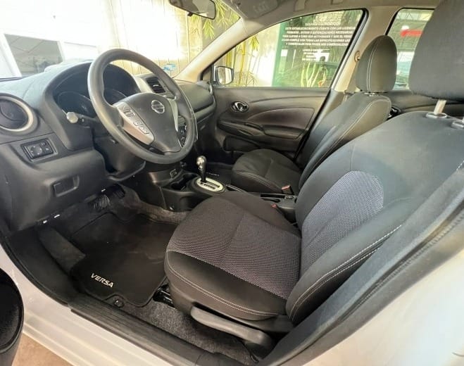 NISSAN VERSA 2019 - Image 8