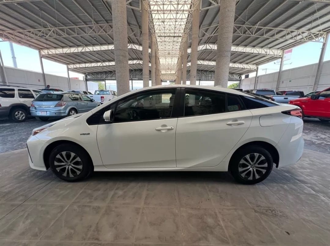 TOYOTA PRIUS 2019 - Image 10