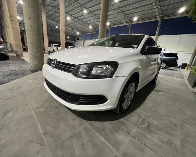 VOLKSWAGEN VENTO 2015 - Image 9