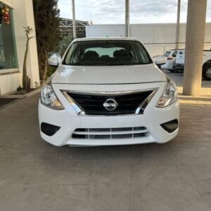 NISSAN VERSA 2019